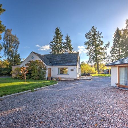 Charming 1-Bed Cottage In Inverness Exteriör bild