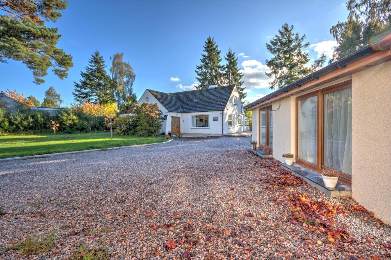 Charming 1-Bed Cottage In Inverness Exteriör bild