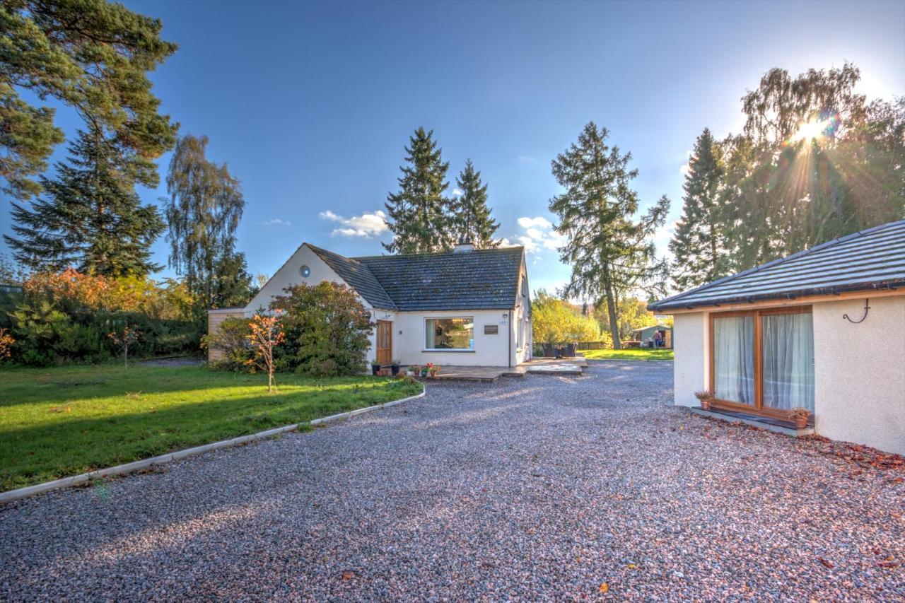 Charming 1-Bed Cottage In Inverness Exteriör bild